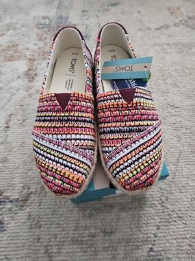 Tom's Alpargata Slip On Cherry Tomato Global Woven Size 5.5 W
